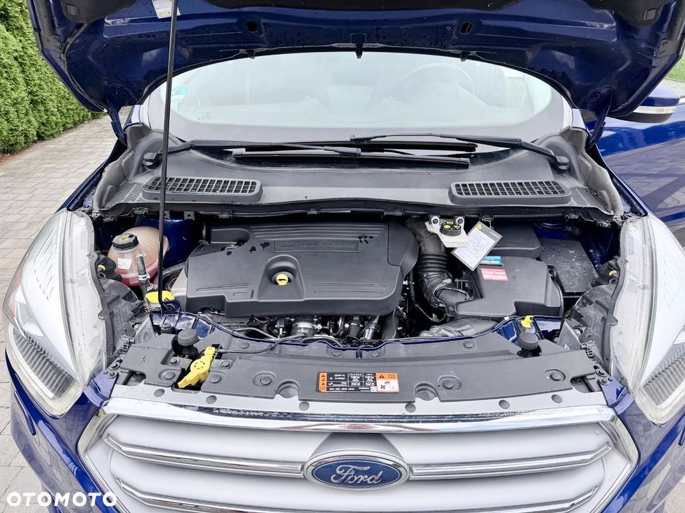 Ford Kuga 2.0 TDCi 4x4 Titanium - 24