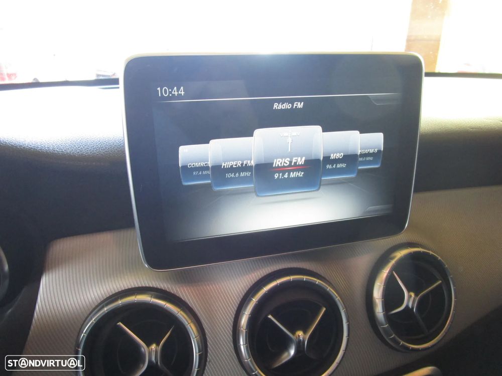 Mercedes-Benz CLA 200 (CDI) d 7G-DCT AMG Line - 24