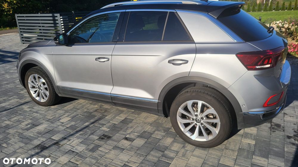 Volkswagen T-Roc 2023 photo 3