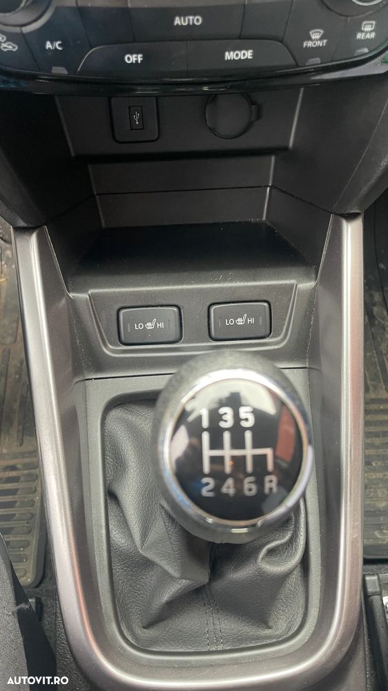 Suzuki Vitara 1.4 Boosterjet AllGrip MHEV Spirit - 10