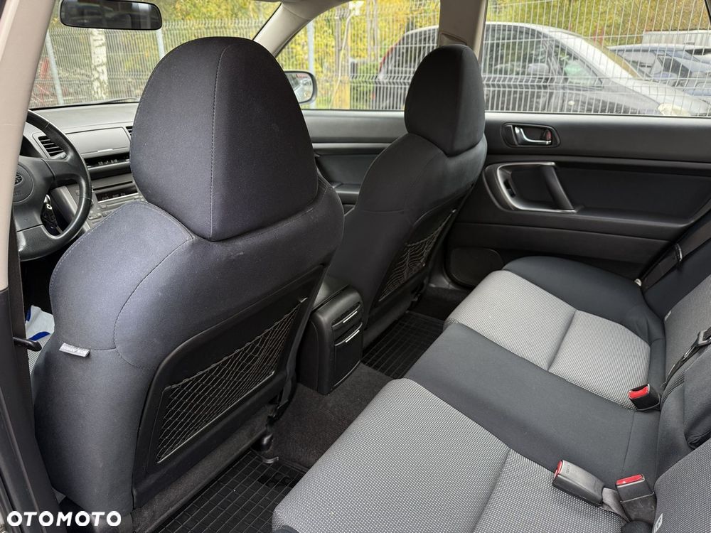 Subaru Legacy 2.0i AT - 19