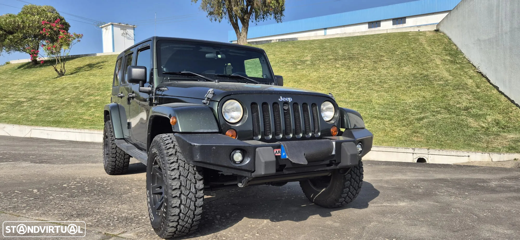 Jeep Wrangler Unlimited 2.8 CRD ATX Sahara Adventure Edition - 2