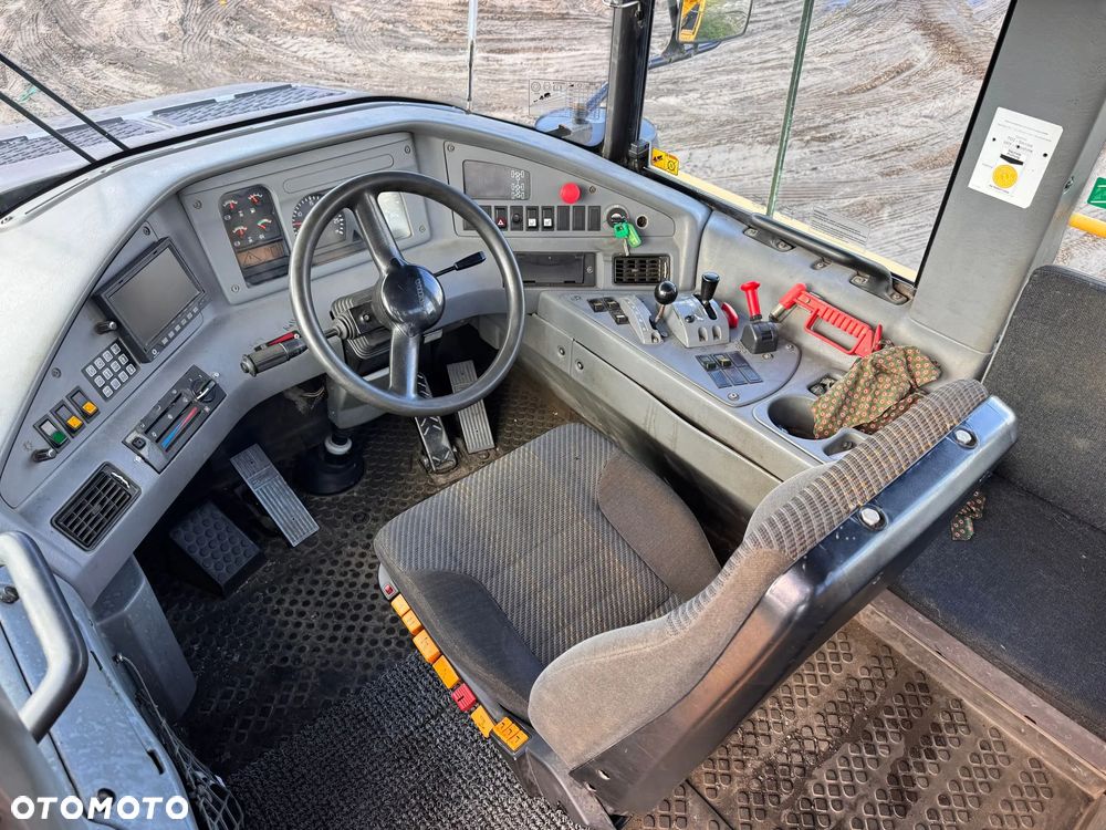 Volvo A25D - 5