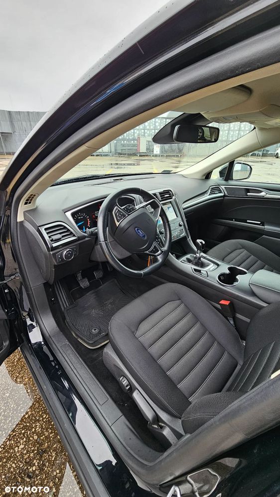 Ford Mondeo 1.5 EcoBoost Titanium - 9
