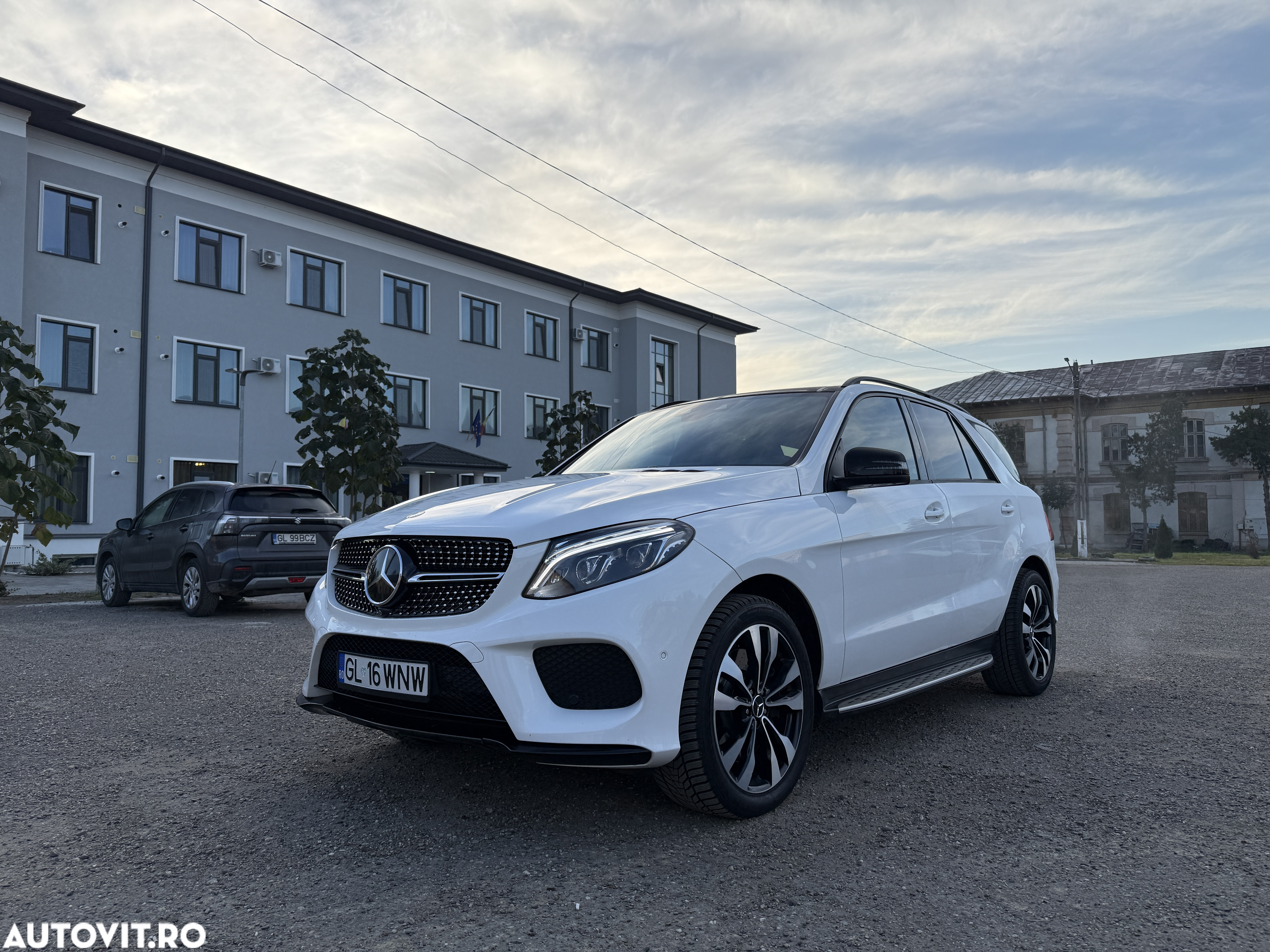 Mercedes-Benz GLE 350 d 4MATIC - 15