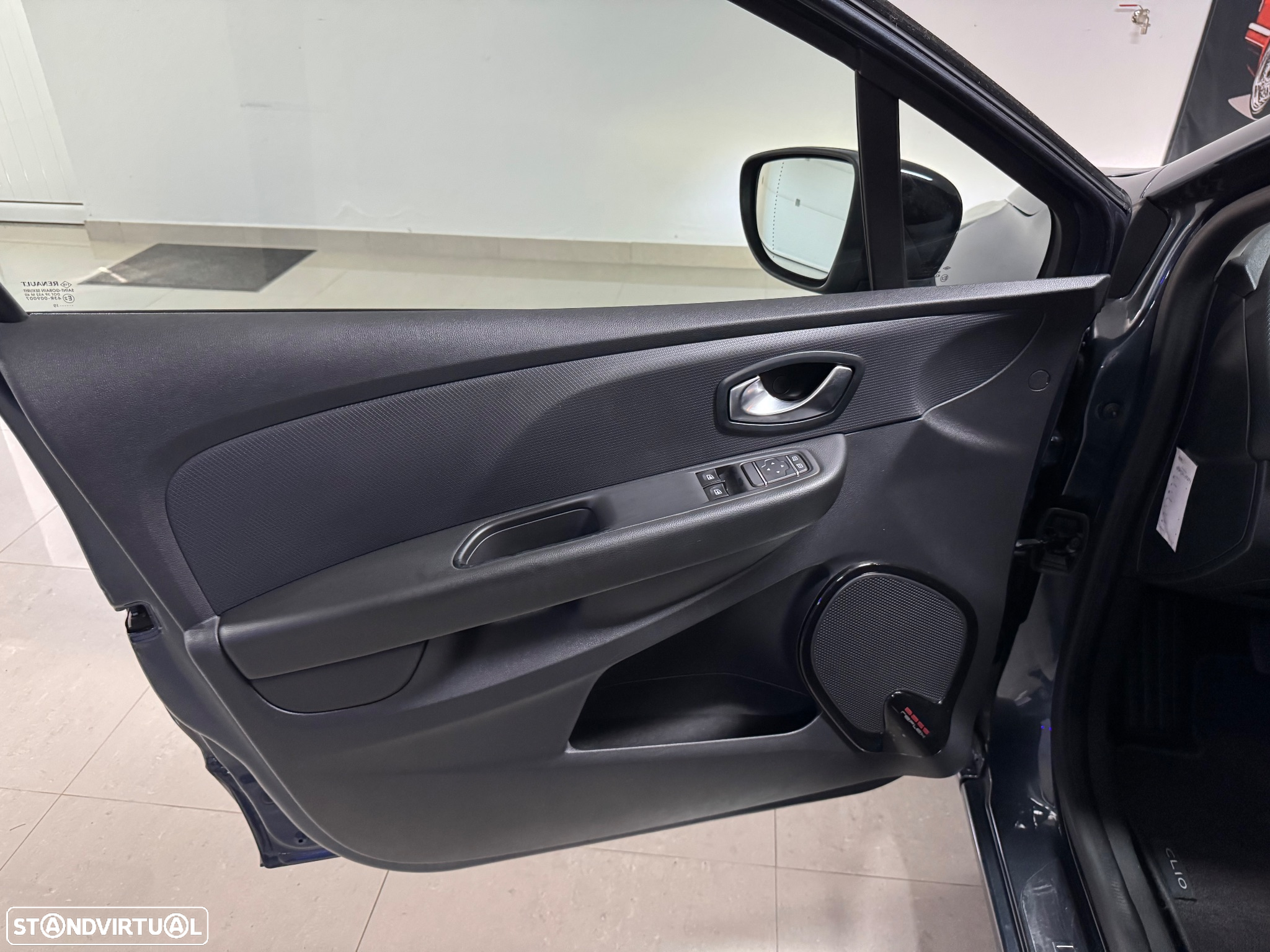 Renault Clio 0.9 TCe Limited Edition - 31