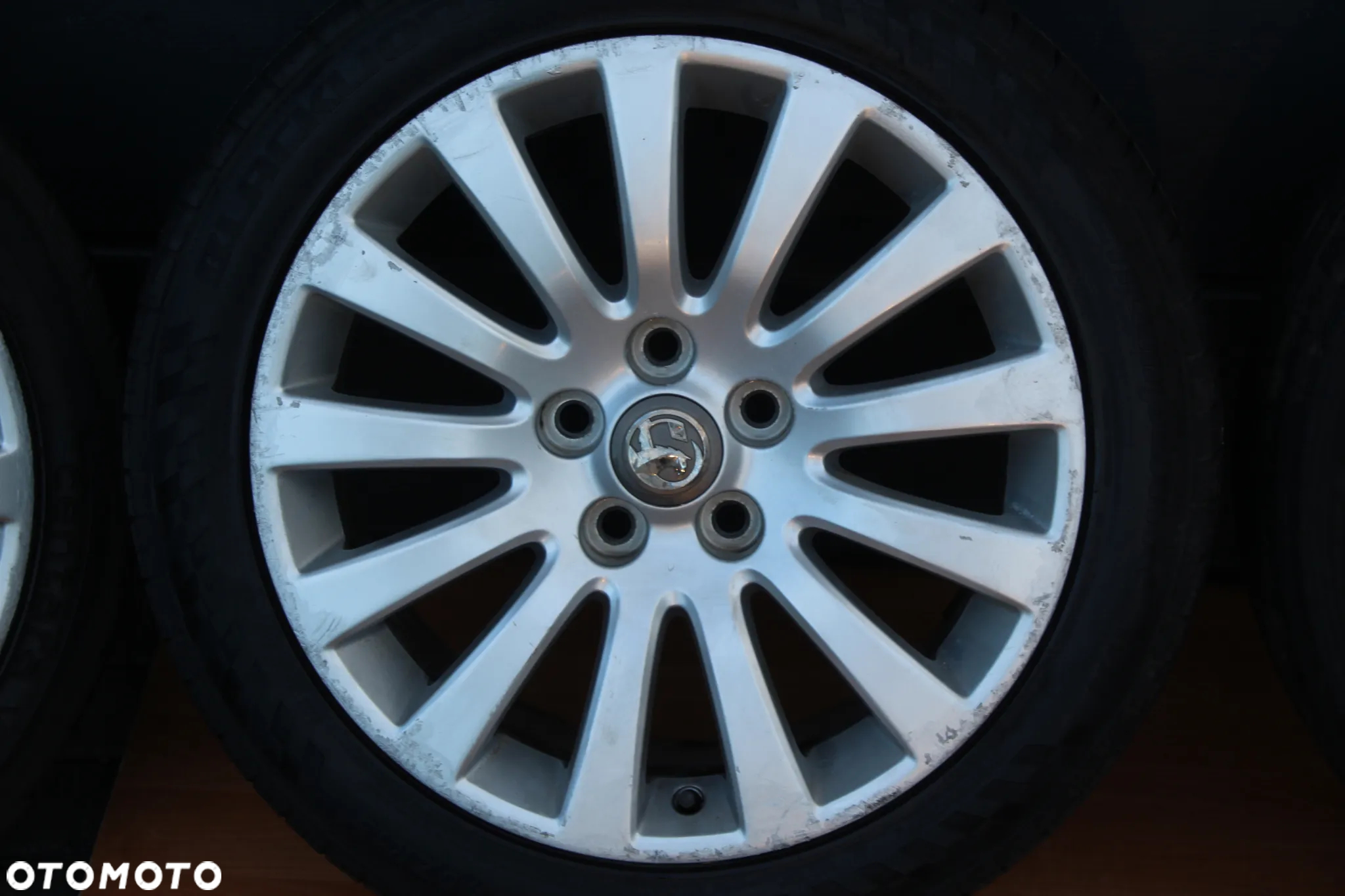 FELGI ALUMINIOWE KOŁA OPONY OPEL INSIGNIA R18 5x120 ET42 - 6