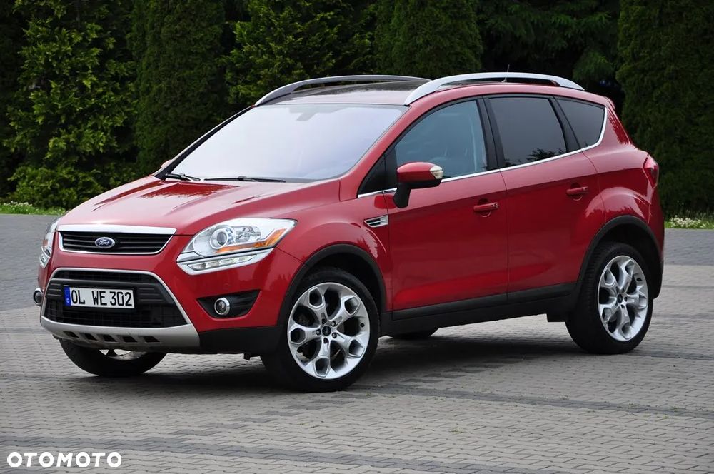 Ford Kuga 2.5 4x4 Titanium - 4