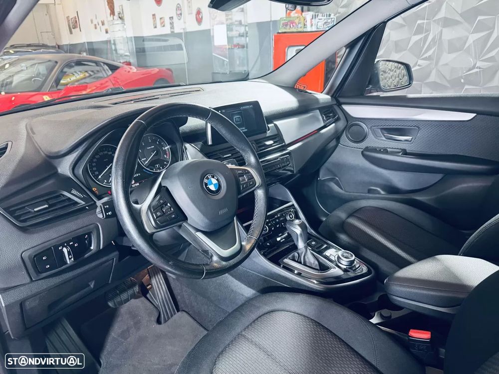 BMW 218 Gran Tourer d Aut. Luxury Line - 38