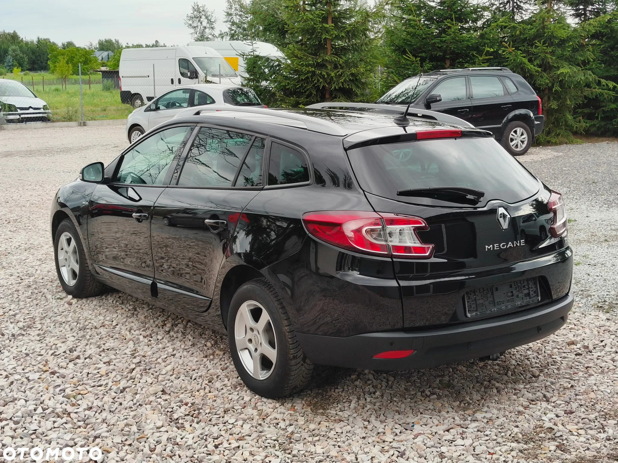 Renault Megane Grandtour TCe 130 Bose Edition - 21