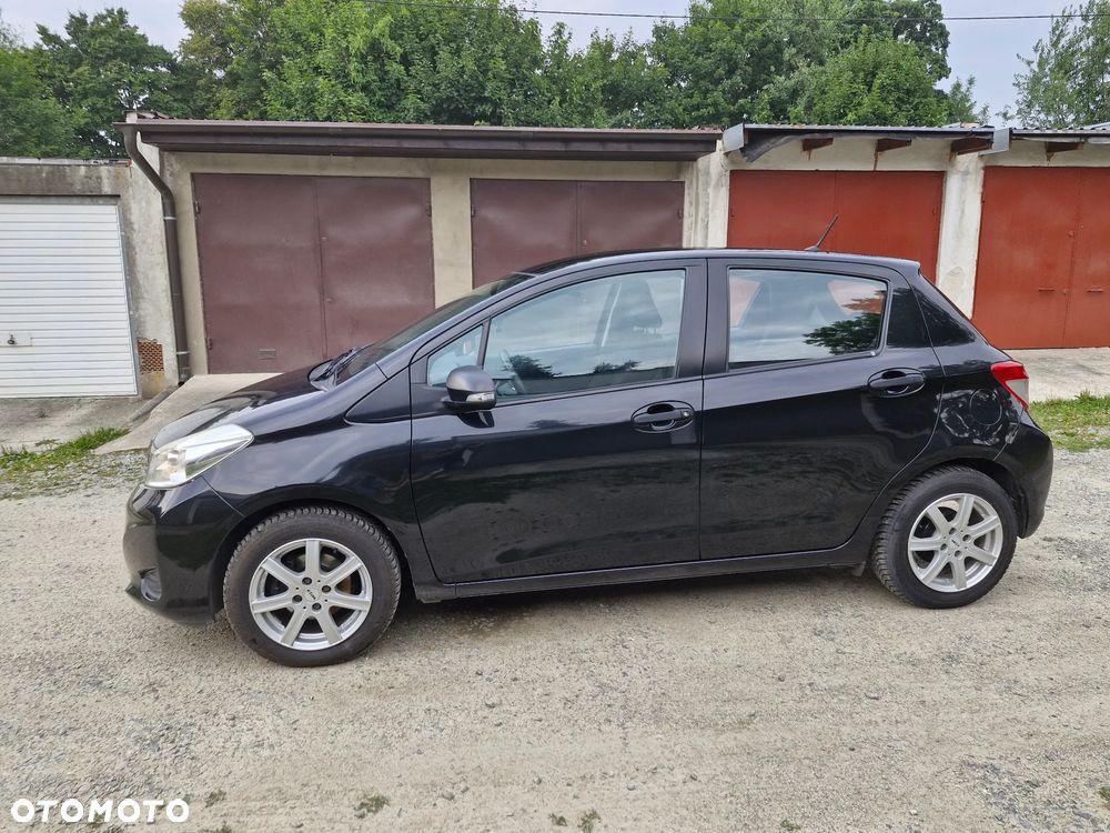 Toyota Yaris 1.33 Prestige - 3