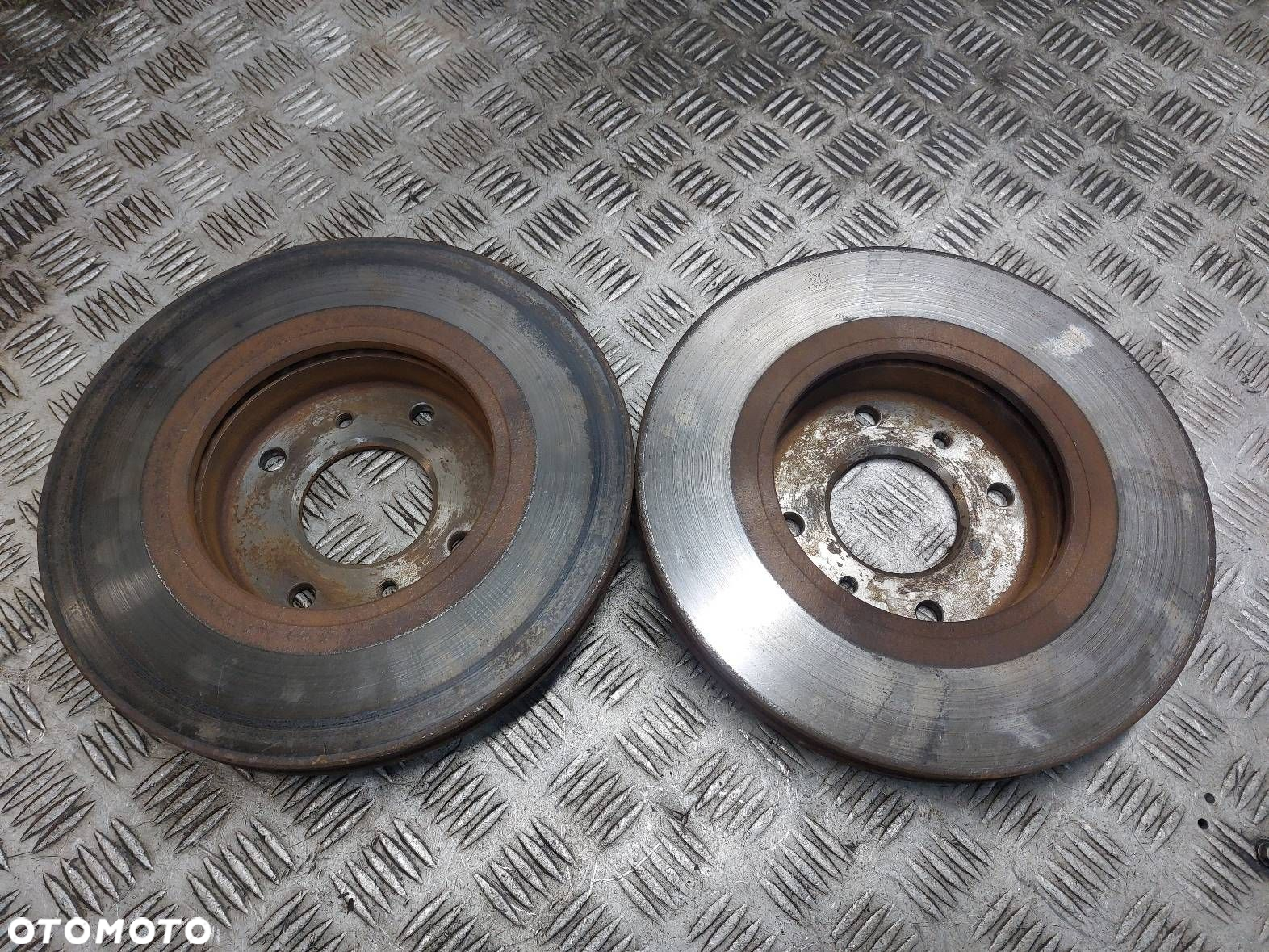 TARCZE HAMULCOWE PRZÓD + KLOCKI + ZACISKI NISSAN ALMERA N16 1.8 16V - 3