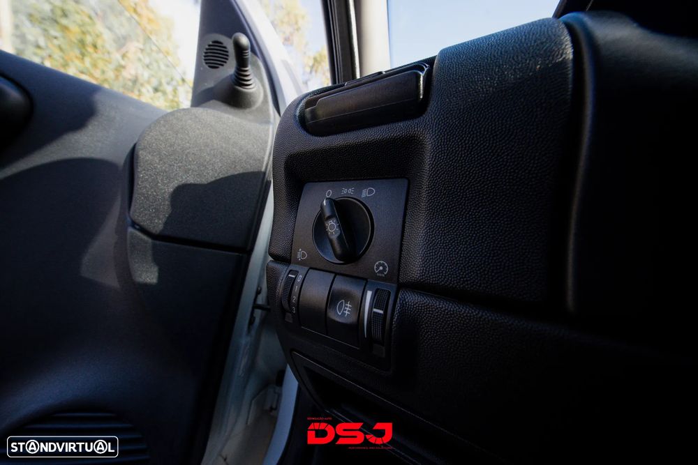 Opel combo 1300 cdti - 10