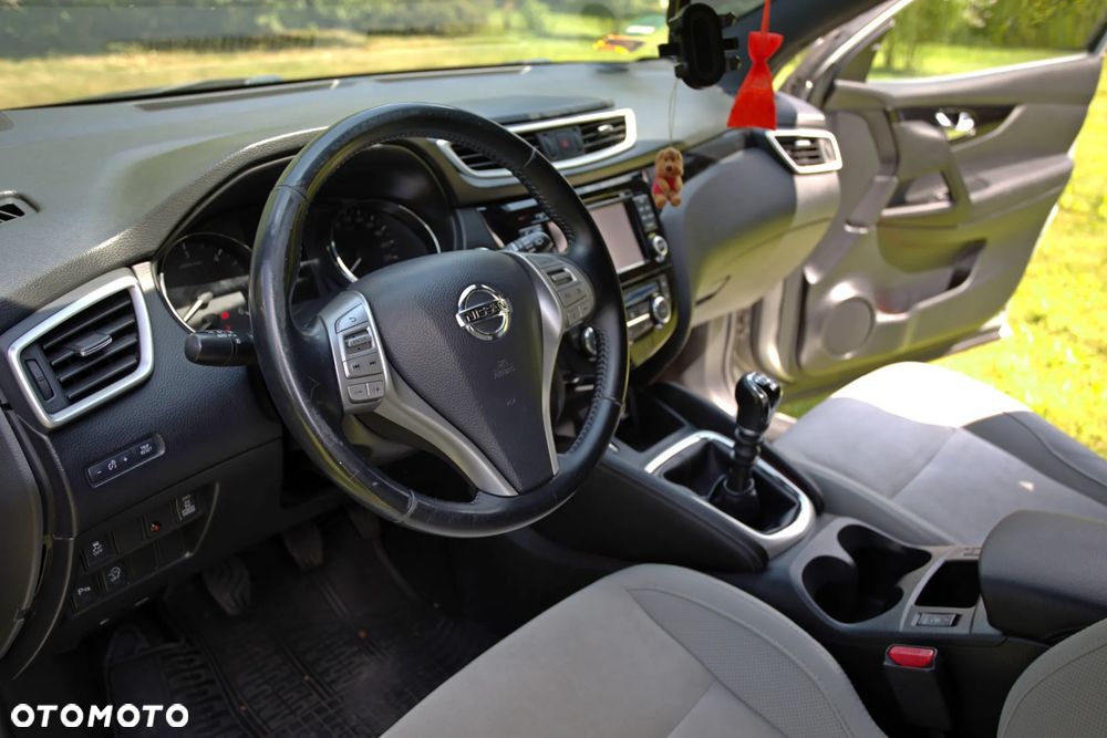 Nissan Qashqai 1.6 dCi 4x4 360 S&S - 13