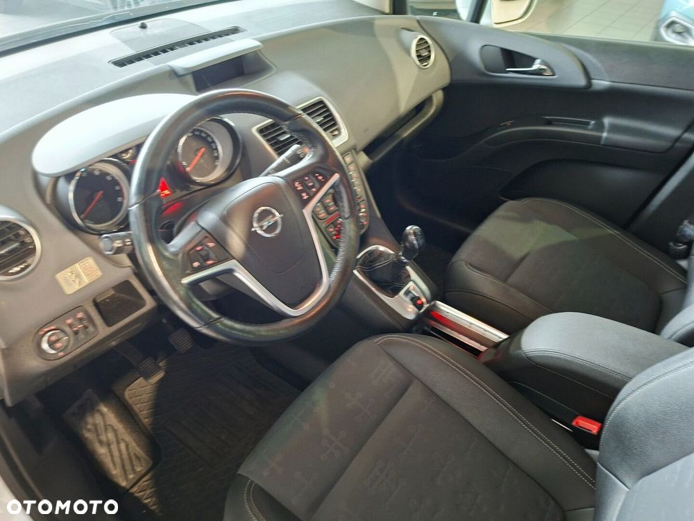 Opel Meriva 1.4 T Cosmo - 12