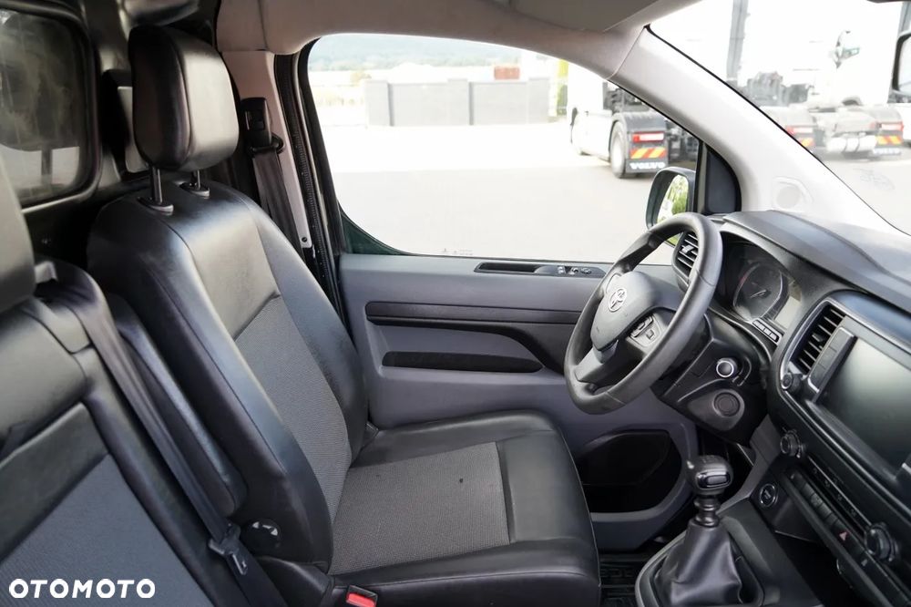 Toyota PROACE / FURGON / BLASZAK / 2.0 D / ZABUDOWA / SPROWADZONY - 30