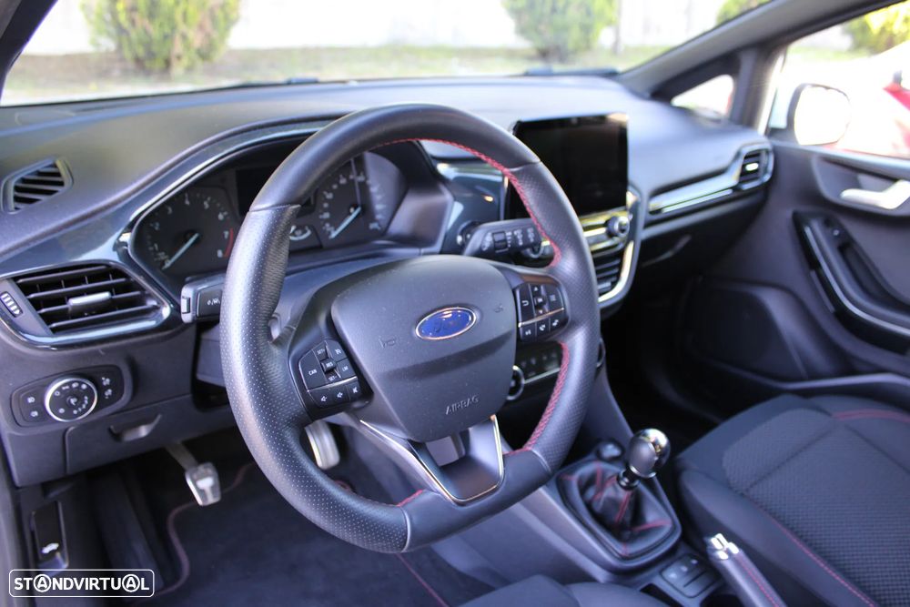 Ford Fiesta 1.0 EcoBoost MHEV ST-Line - 18