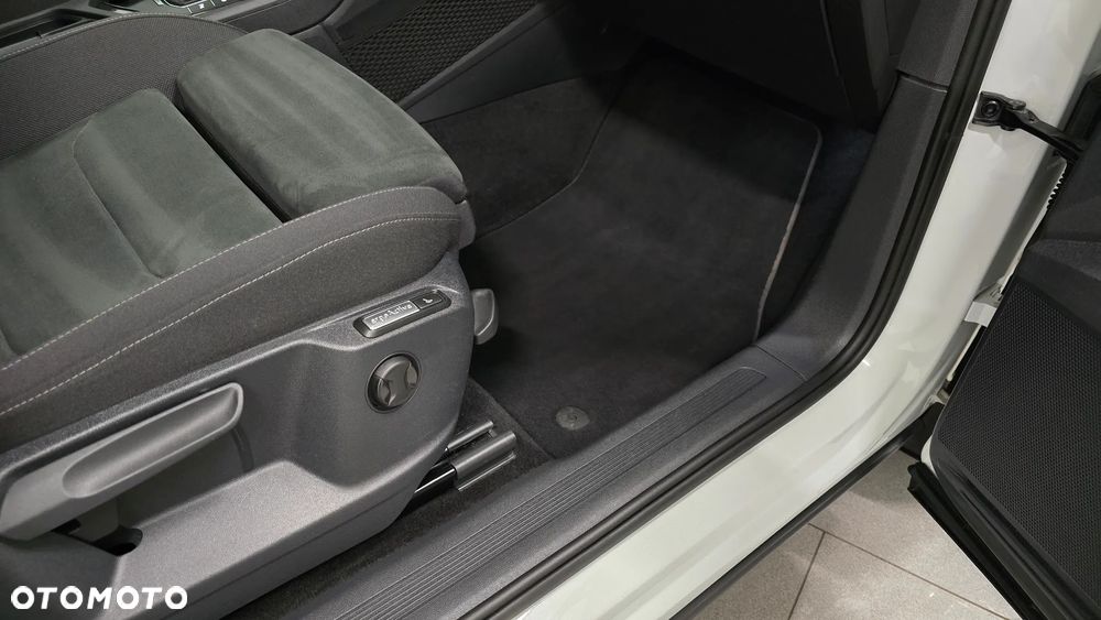 Volkswagen Tiguan 2.0 TSI 4Mot Elegance DSG - 15