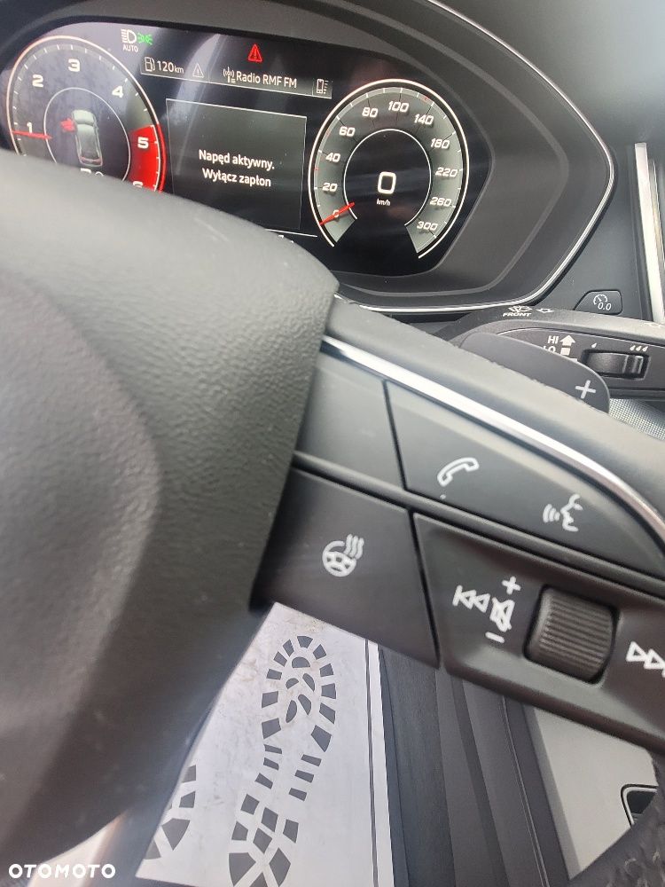 Audi Q5 40 TDI quattro S tronic S line - 24