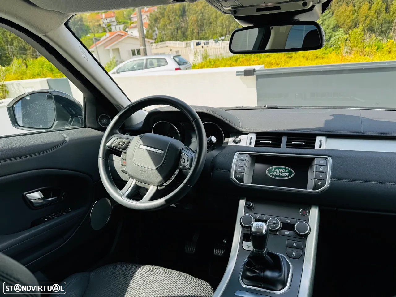 Land Rover Range Rover Evoque 2.0 eD4 SE Dynamic - 14