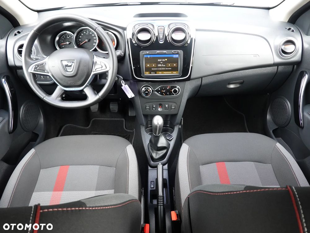 Dacia Sandero Stepway TCe 90 (S&S) Celebration - 9