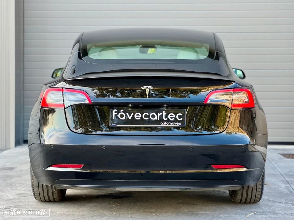 Tesla Model 3 Standard Range Plus RWD - 18