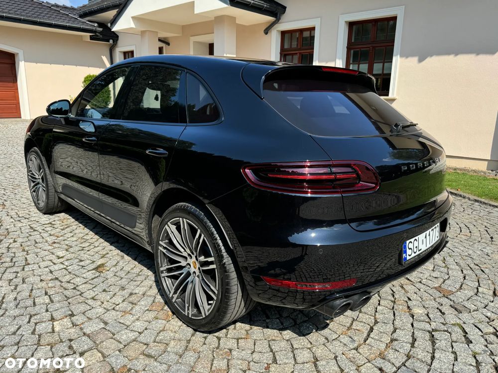 Porsche Macan - 3