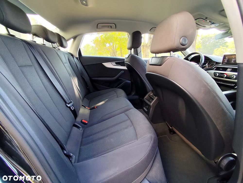 Audi A4 2.0 TDI - 9