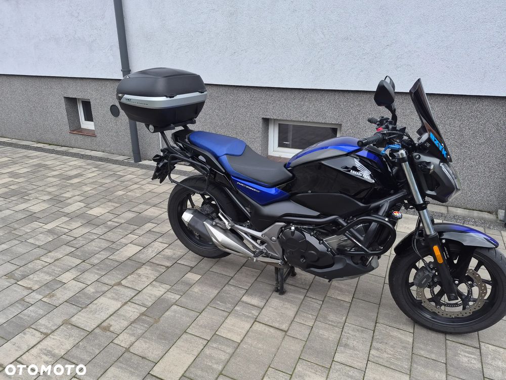 Honda NC - 12