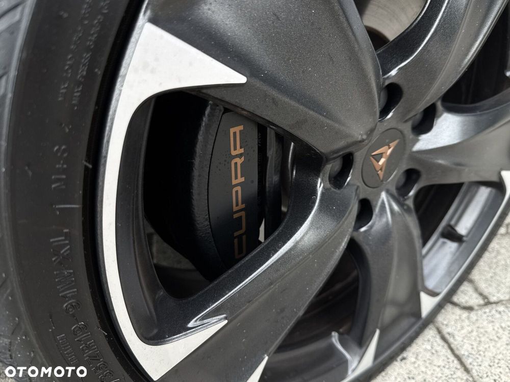 Cupra Leon 2.0 TSI VZ DSG - 37