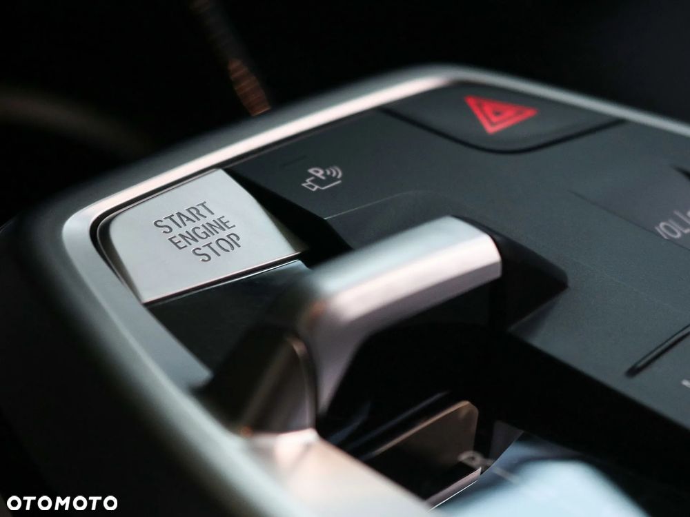 BMW X1 xDrive25e sport - 19