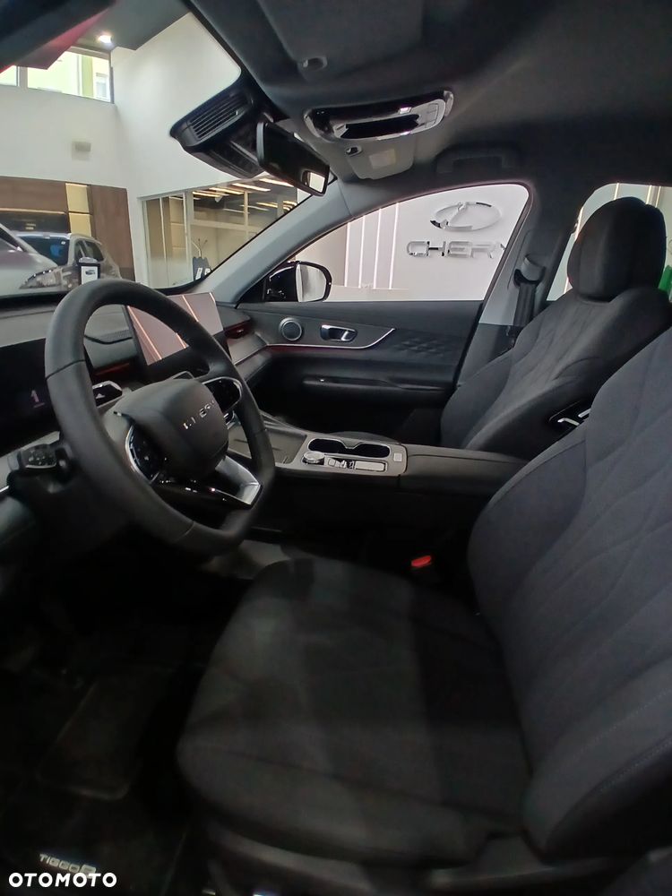Chery Tiggo 8 1.6 T-GDI Comfort DCT - 4