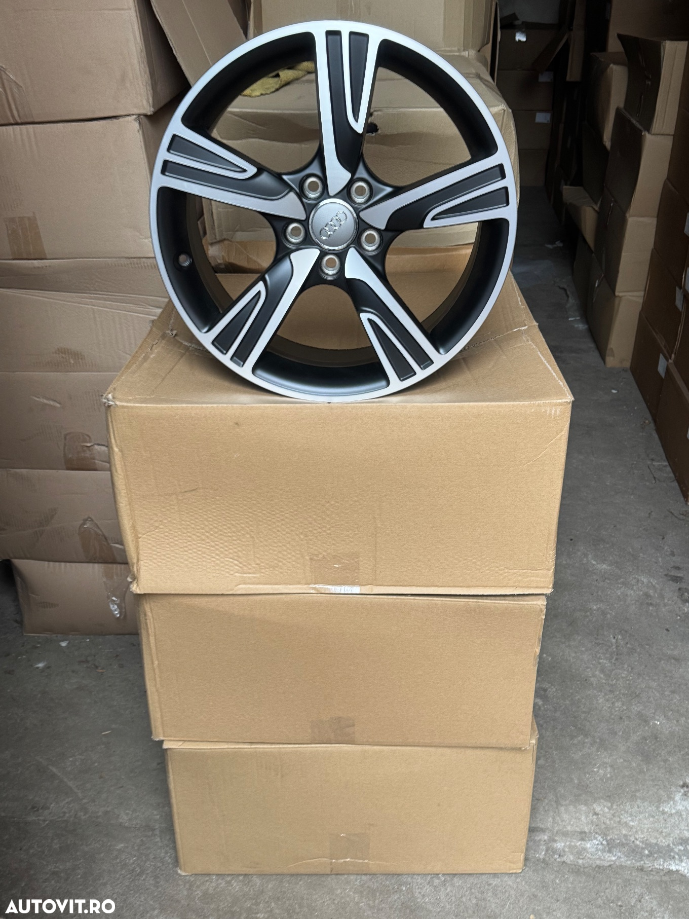 Vând jante originale Audi A3-S3 pe 18” noi bicolore - 6