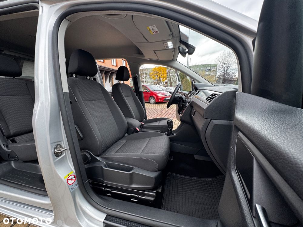 Volkswagen Caddy 2.0 TDI Highline - 26