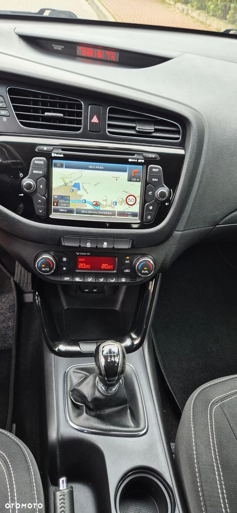 Kia Ceed 1.6 GDI Business Line - 25