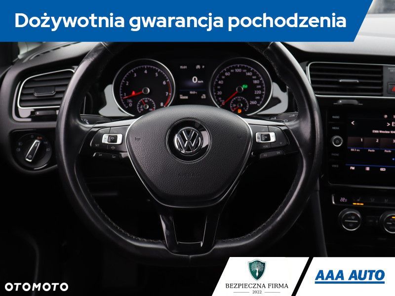 Volkswagen Golf Variant - 21