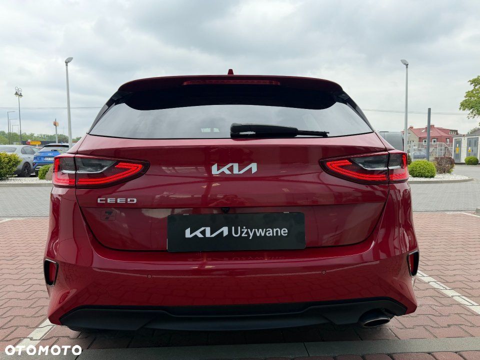 Kia Ceed - 6