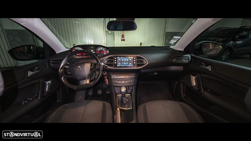 Peugeot 308 SW 1.5 BlueHDi Active - 16