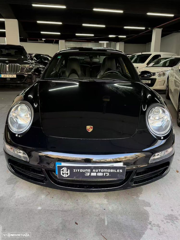 Porsche 911 (997) Carrera - 6