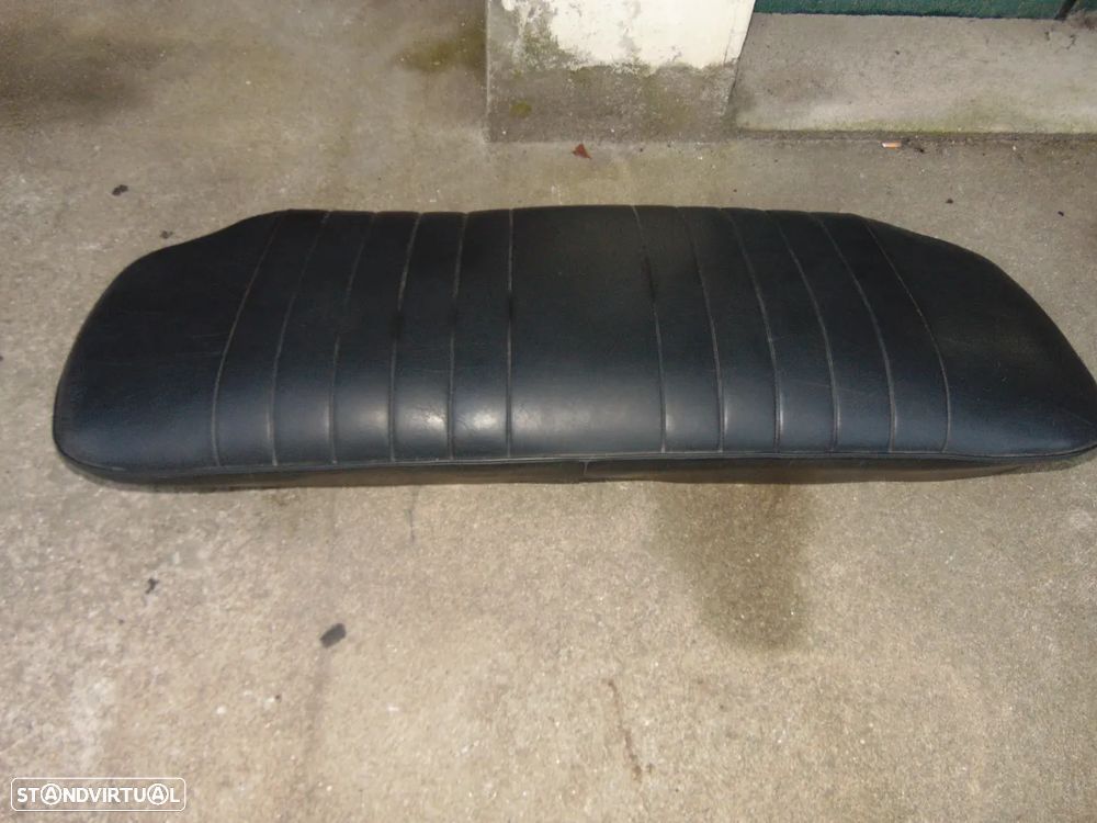 Ford Anglia 105 assento banco trás - 1