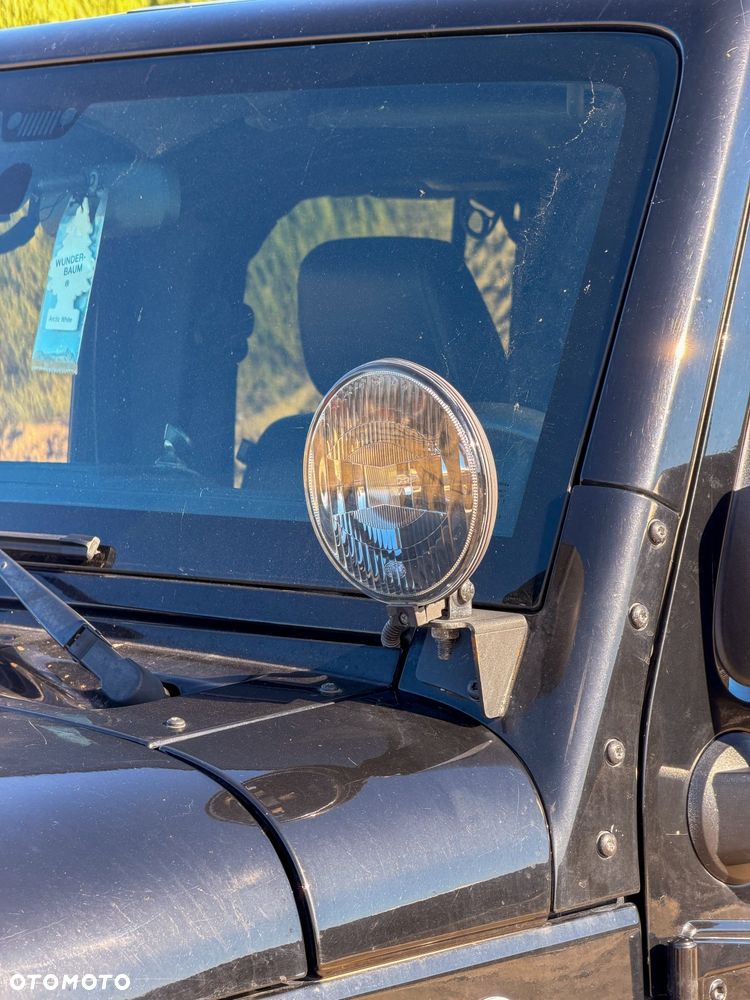 Jeep Wrangler - 9