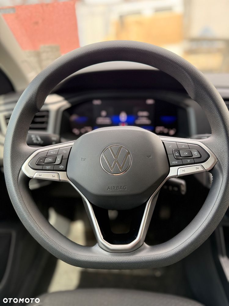 Volkswagen Polo - 11