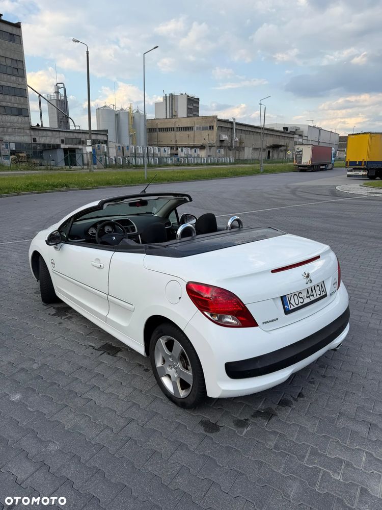 Peugeot 207 CC - 3