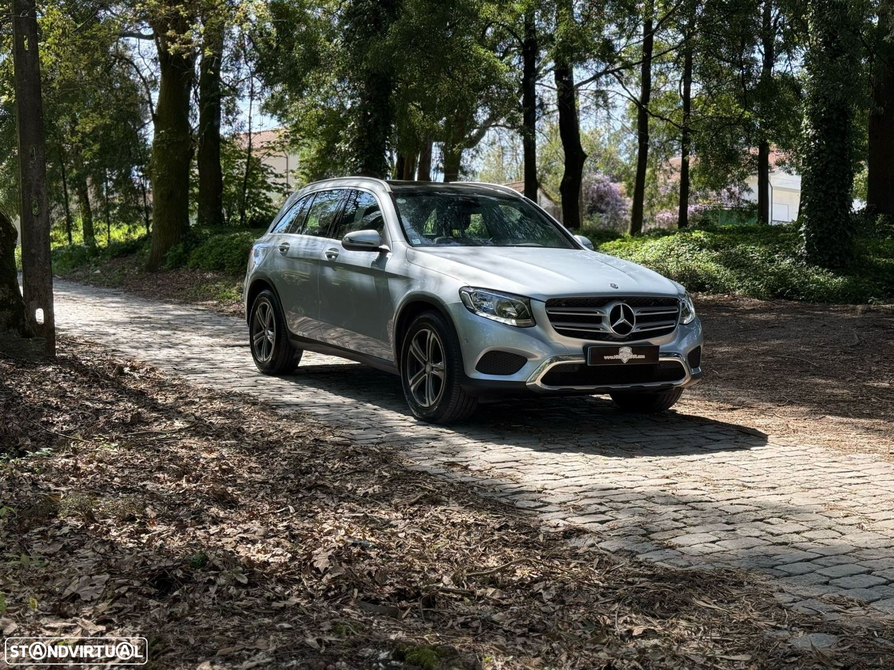 Mercedes-Benz GLC 220 d 4Matic 9G-TRONIC AMG Line - 28