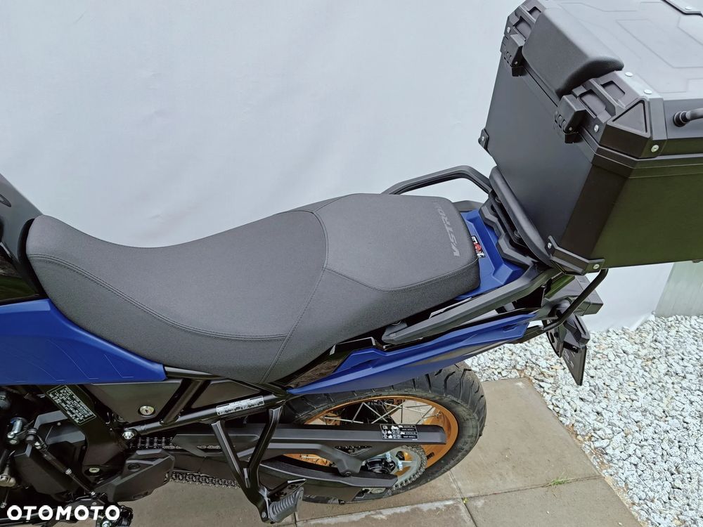 Suzuki DL - 22