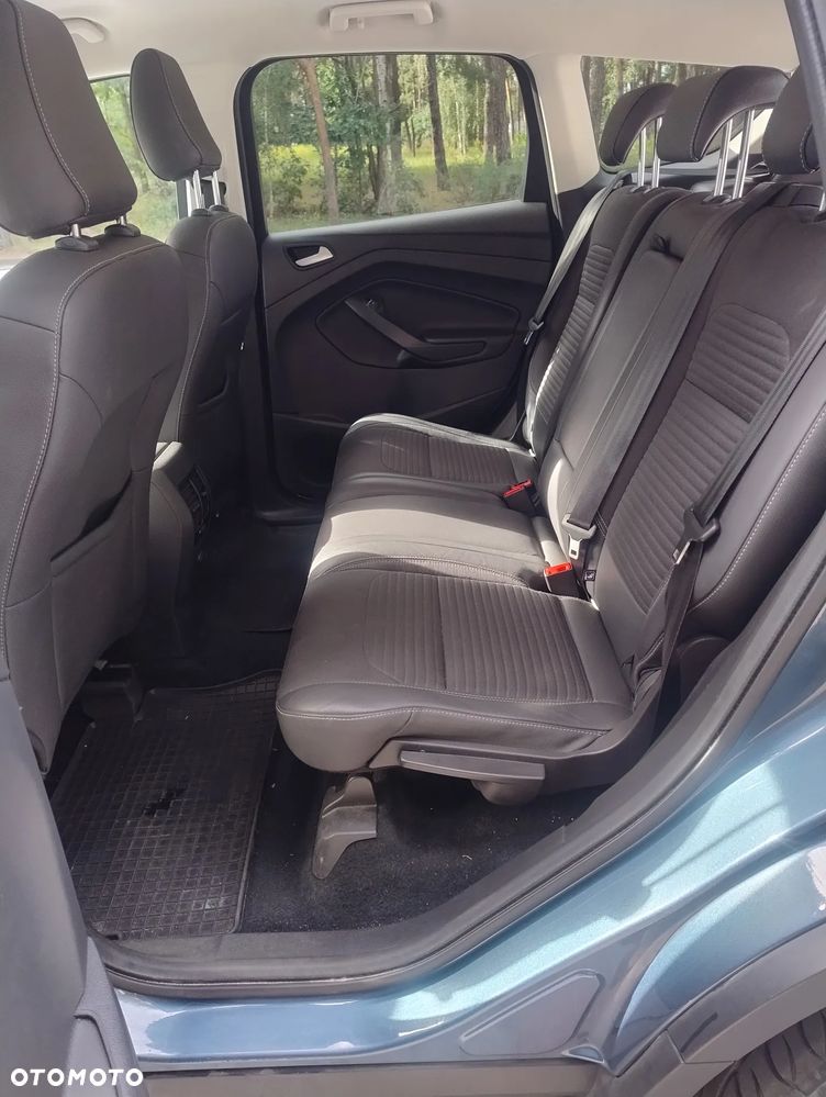 Ford Kuga 1.5 EcoBoost FWD Titanium - 13