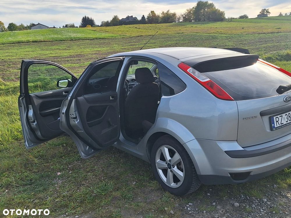Ford Focus - 7