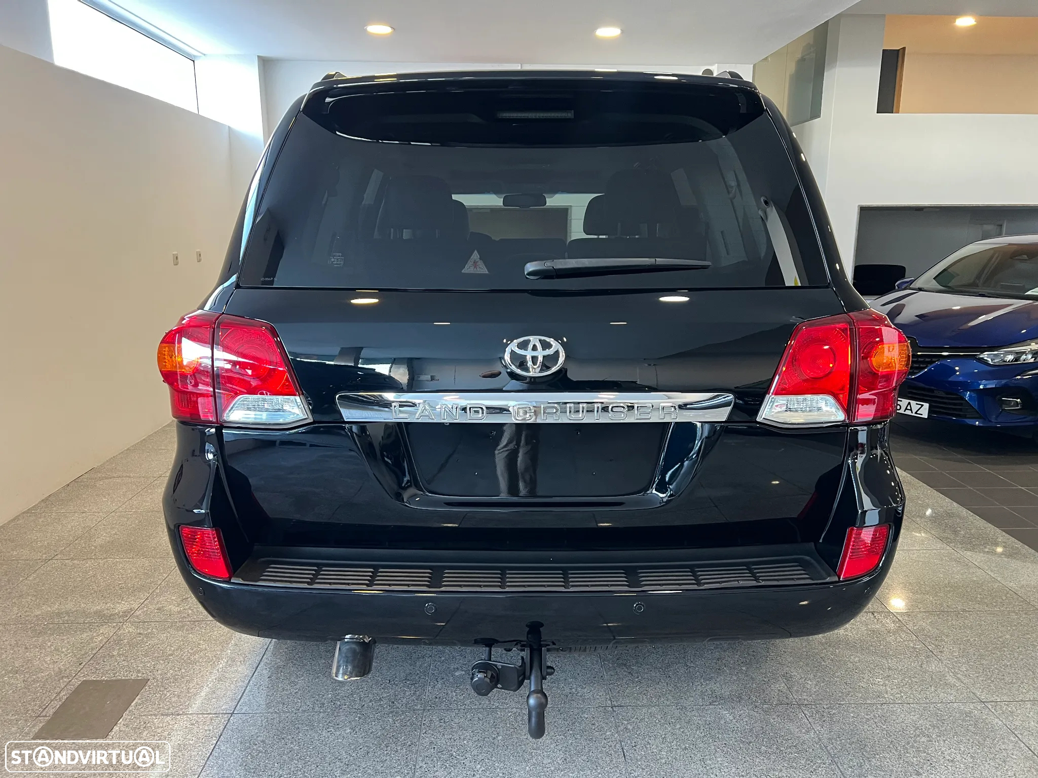 Toyota Land Cruiser V8 D-4D Auto Executive - 13