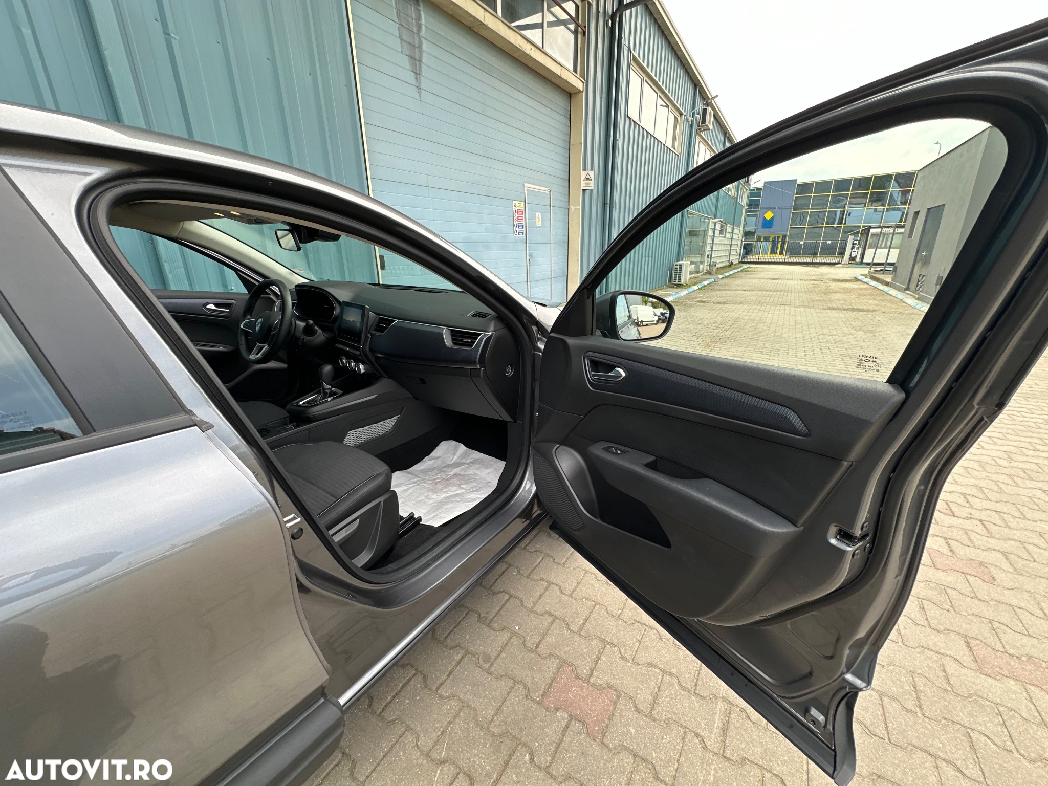 Renault Arkana MHEV 140 EDC Evolution - 24