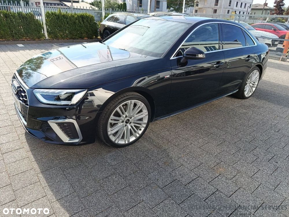 Audi A4 Limousine - 1